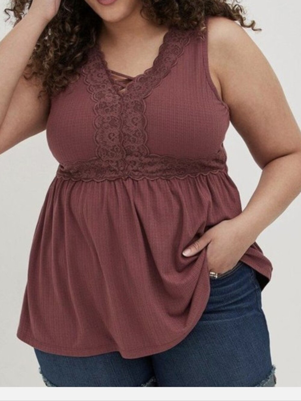 EUC Torrid Babydoll Lace Trim Tank Top Blouse Mauve Red Purple